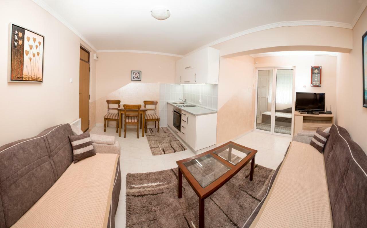 Valentina Apartman Petrovac Exterior foto